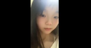 Lồn non show cho các chú thẩm du